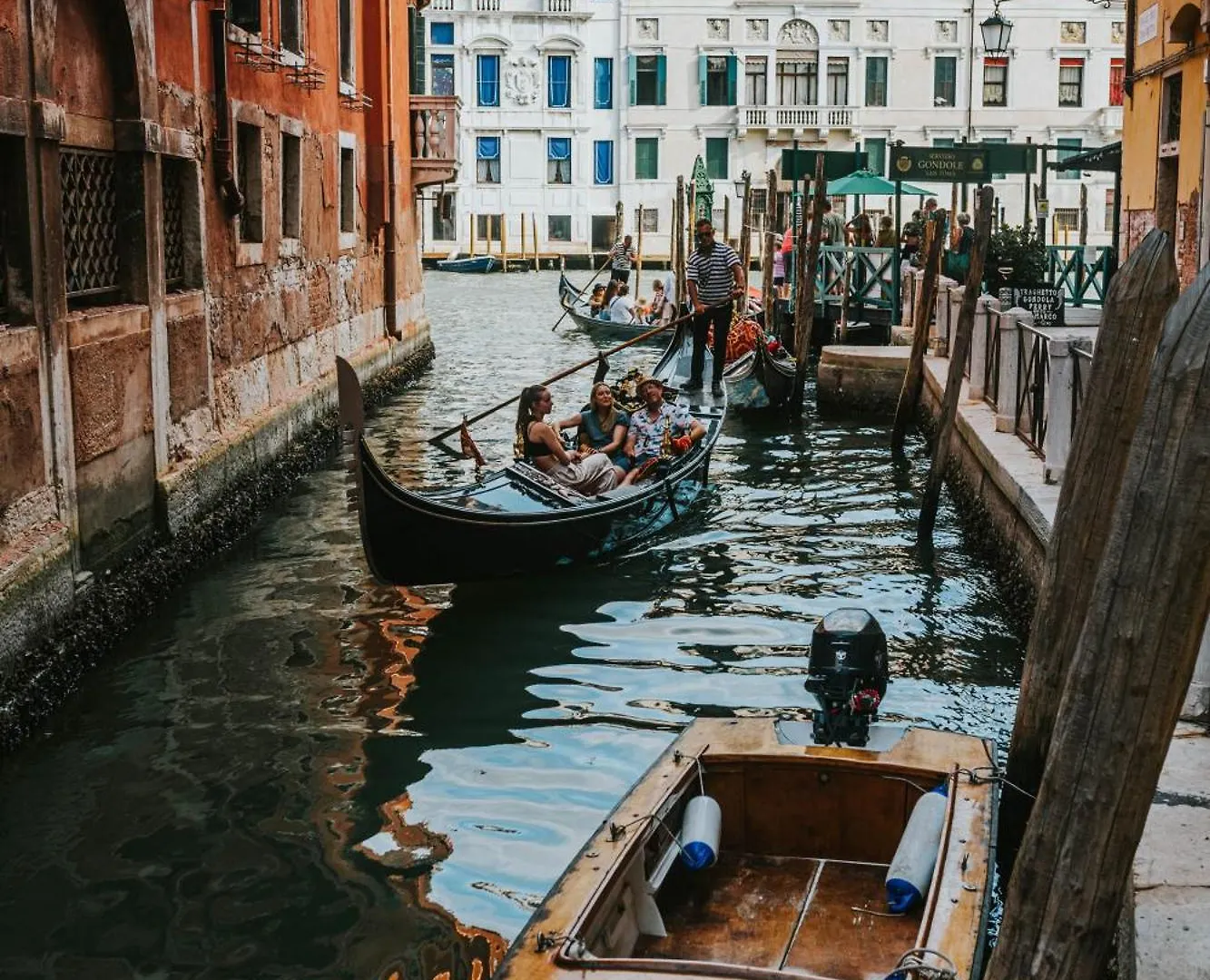 Luxhaven Venice ميستر 0*,